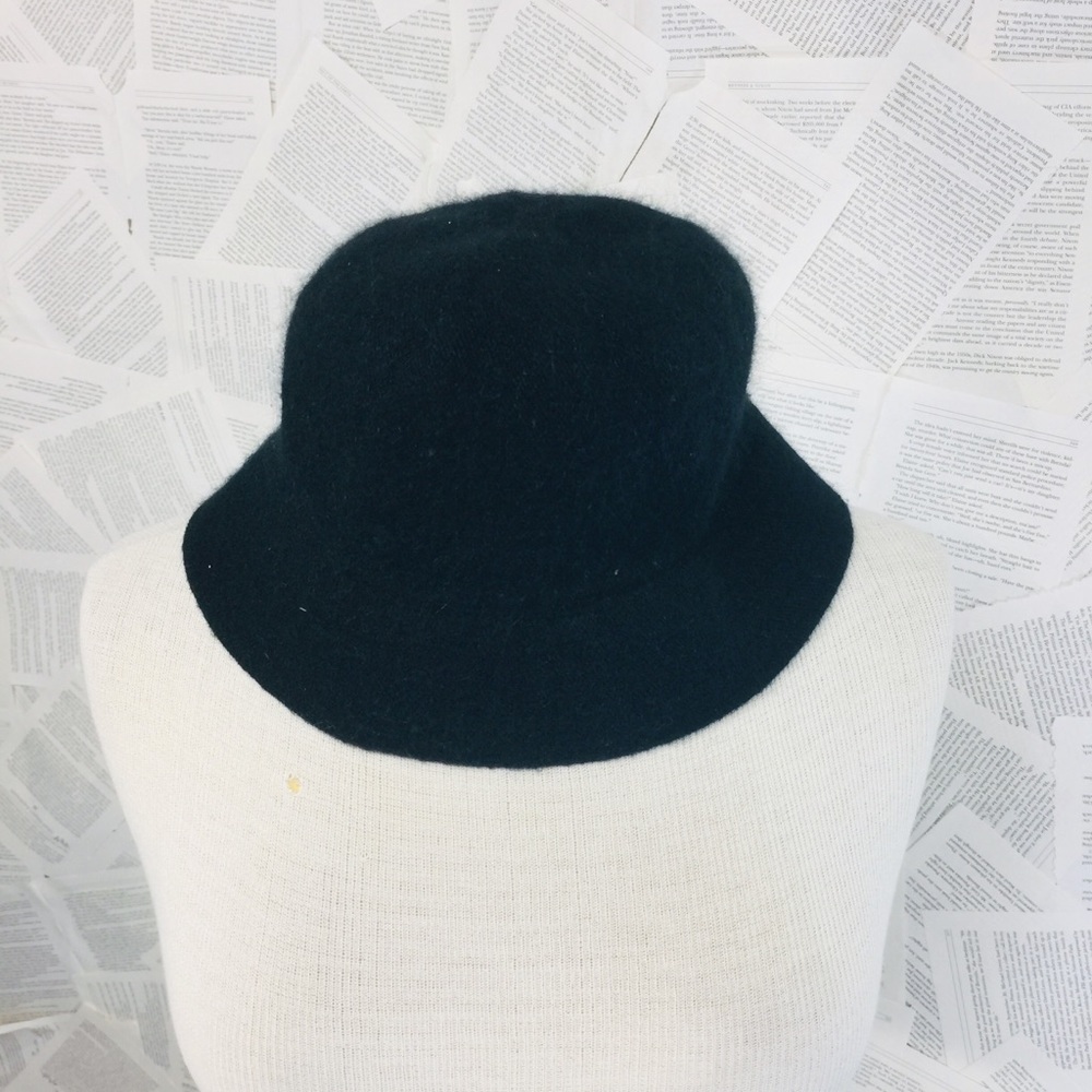 ZCUD 90's Angora/wool/polyester Black Bucket Hat